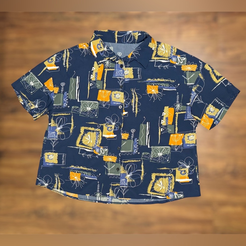 SHEIN Curve 1XL Abstract Floral Retro Print Button Down Shirt